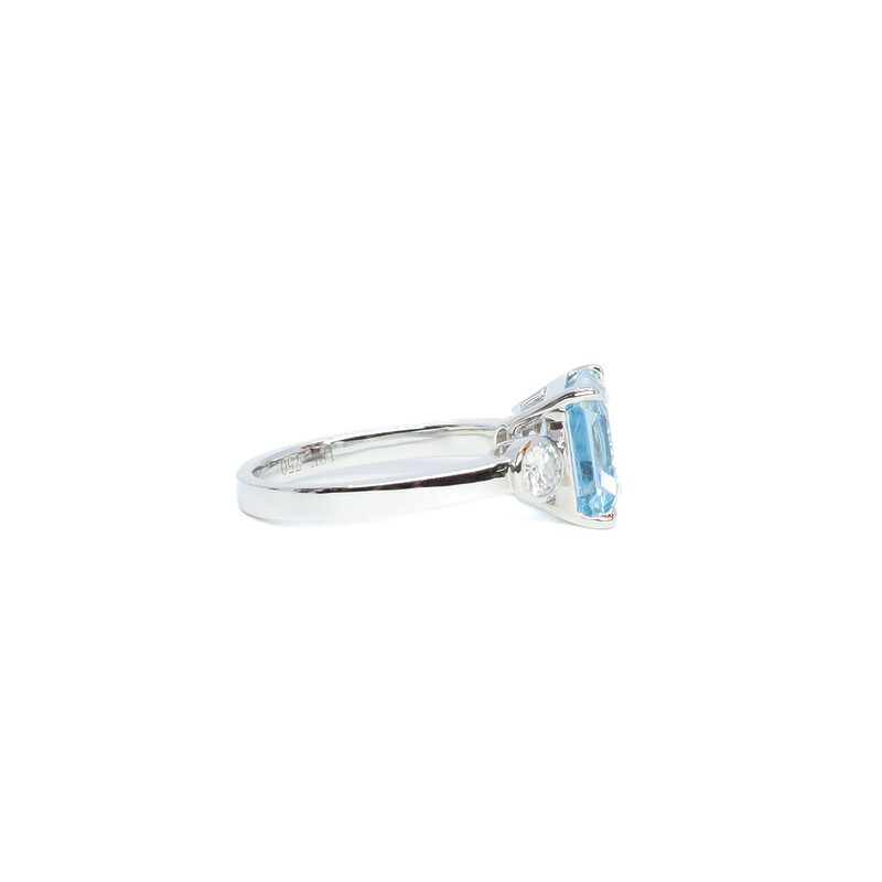 *New* 18ct White Gold 3.2ct Aquamarine & Diamond Ring Val $7250 Size N #51746