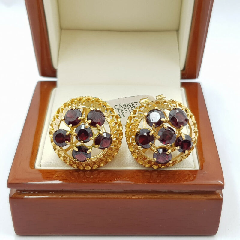 21ct Yellow Gold Garnet Dome Stud Earrings #56423