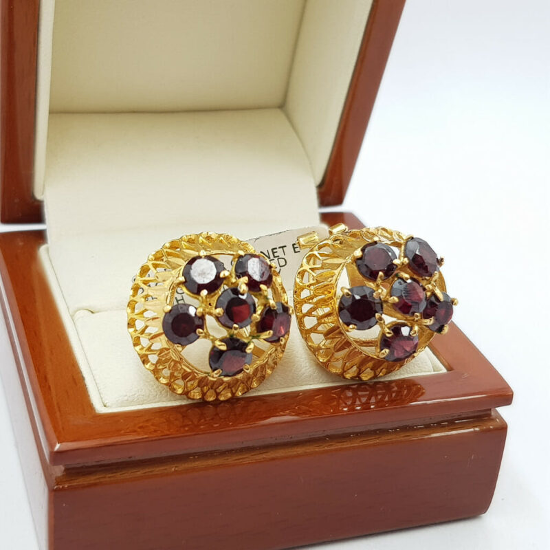 21ct Yellow Gold Garnet Dome Stud Earrings #56423