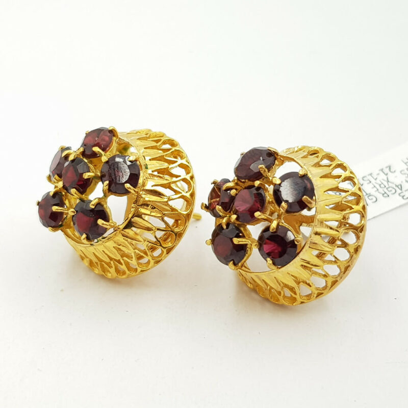 21ct Yellow Gold Garnet Dome Stud Earrings #56423