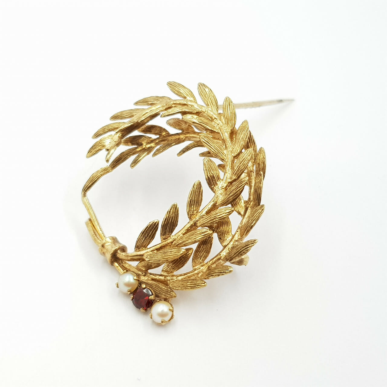 Vintage / Antique 9ct Yellow Gold Pearl & Garnet Brooch Wreath / Branch #55360 Vintage / Antique 9ct Yellow Gold Pearl & Garnet Brooch Wreath / Branch #55360 - Image 7