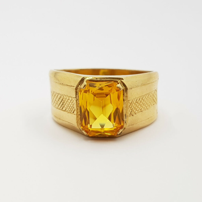 18ct Gold Yellow Sapphire Men's Signet Ring Size V #56256