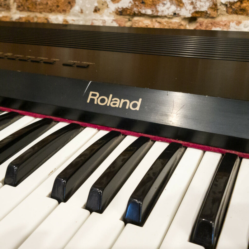 Roland KR-33 Keyboard / Electric Piano #56916