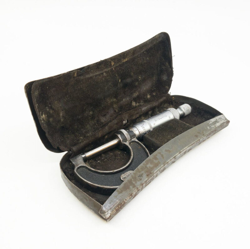 Vintage Moore & Wright Micrometer 965H Forman - in Steel Case #58765