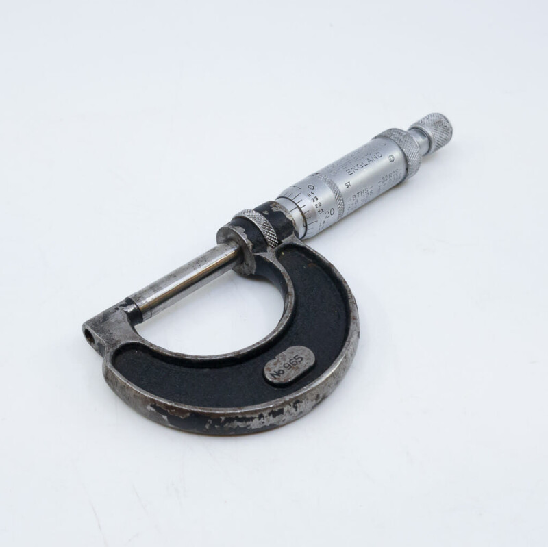 Vintage Moore & Wright Micrometer 965H Forman - in Steel Case #58765