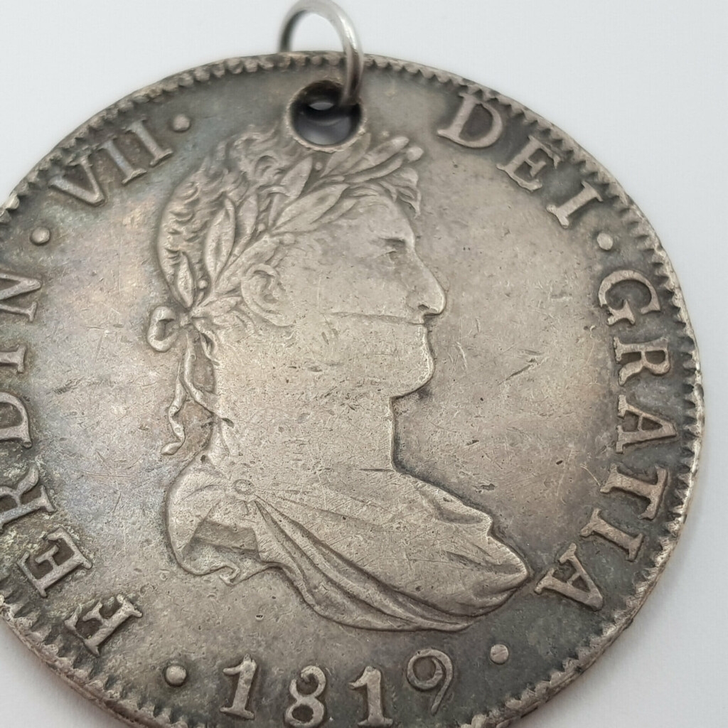 8 Reale Ferdin Vii Dei Grat Coin 1819 In Lion & Castle Co Sleeve Hole Drilled with Jumpring #60373 8 Reale Ferdin Vii Dei Grat Coin 1819 In Lion & Castle Co Sleeve Hole Drilled with Jumpring #60373 - Image 7