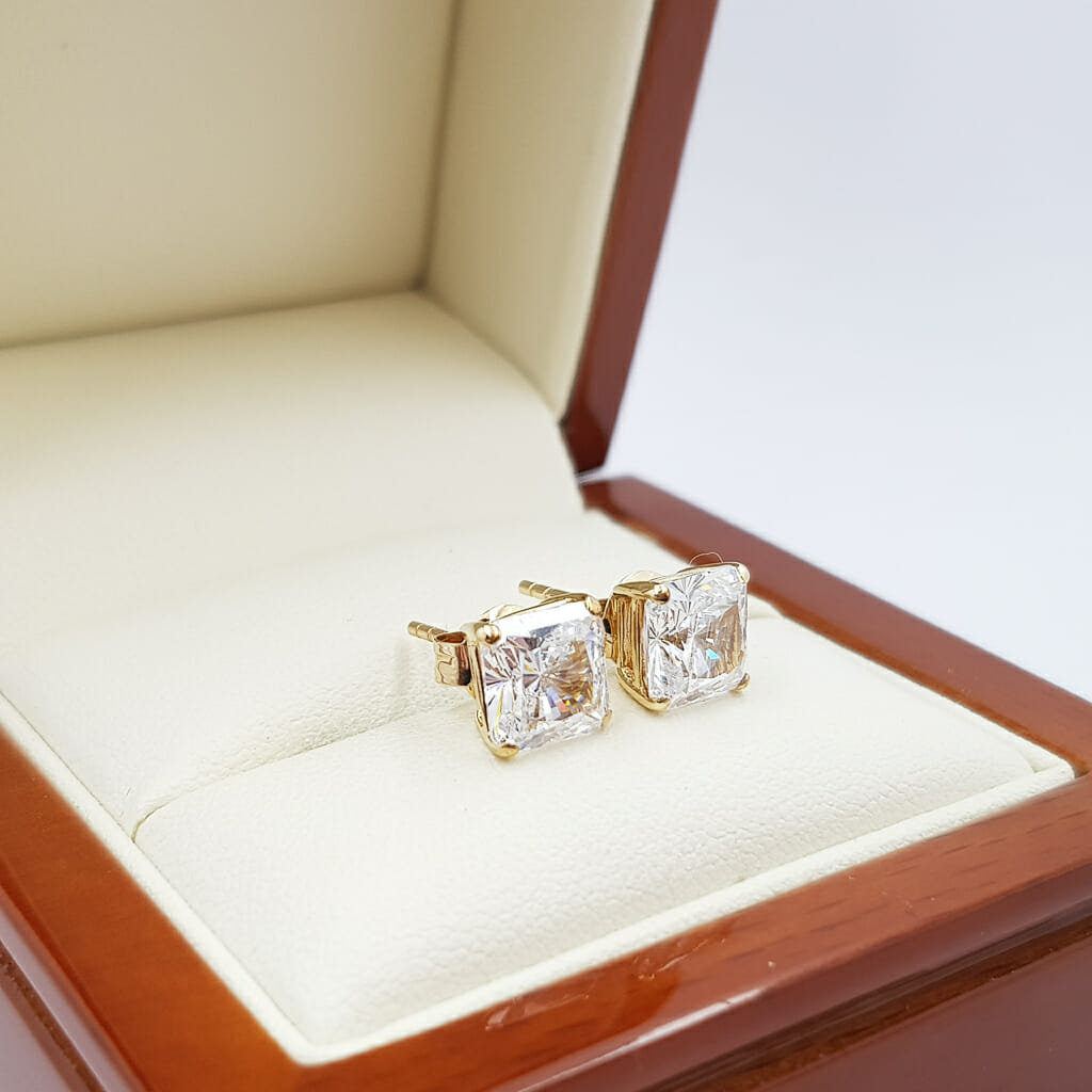 10ct Yellow Gold Princess Cut CZ Stud Earrings #60390 10ct Yellow Gold Princess Cut CZ Stud Earrings #60390 - Image 11