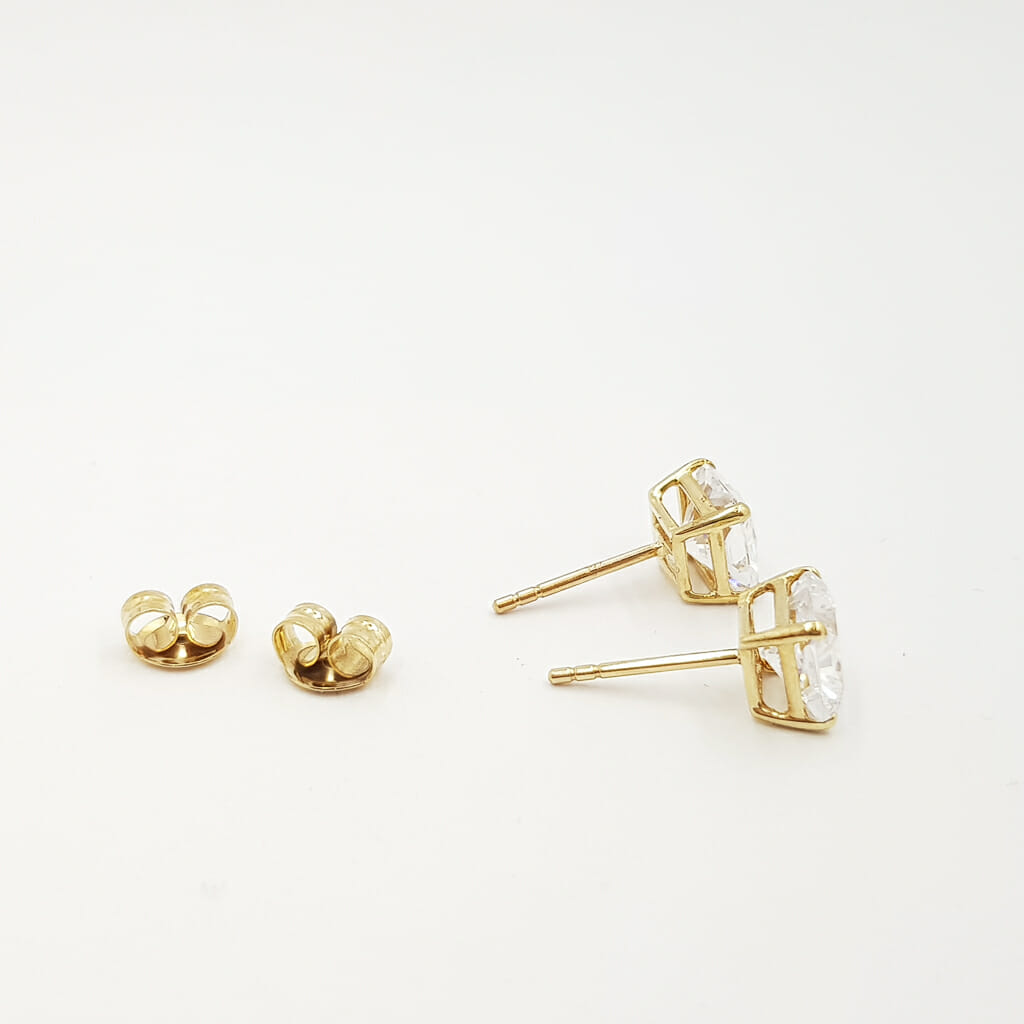 10ct Yellow Gold Princess Cut CZ Stud Earrings #60390 10ct Yellow Gold Princess Cut CZ Stud Earrings #60390 - Image 4