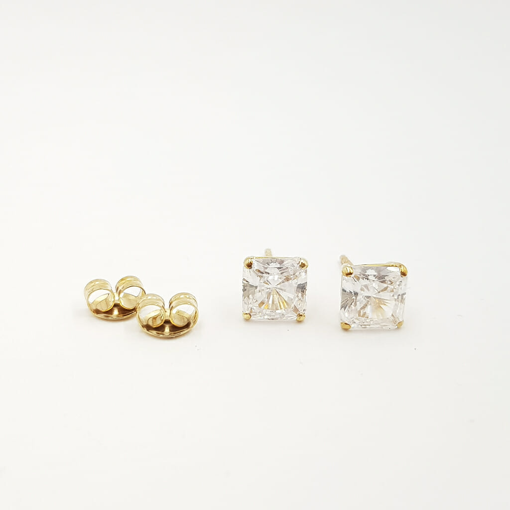 10ct Yellow Gold Princess Cut CZ Stud Earrings #60390 10ct Yellow Gold Princess Cut CZ Stud Earrings #60390 - Image 5