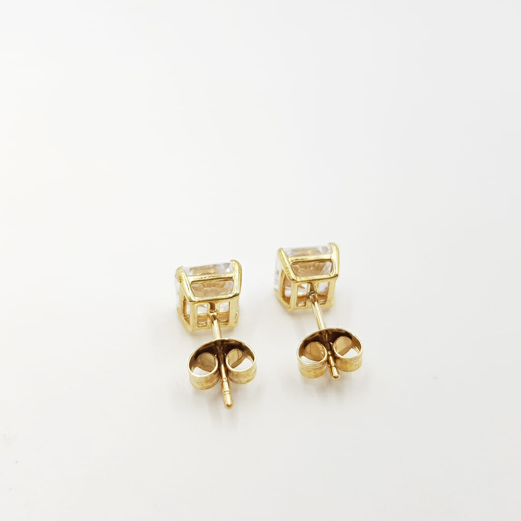 10ct Yellow Gold Princess Cut CZ Stud Earrings #60390 10ct Yellow Gold Princess Cut CZ Stud Earrings #60390 - Image 7