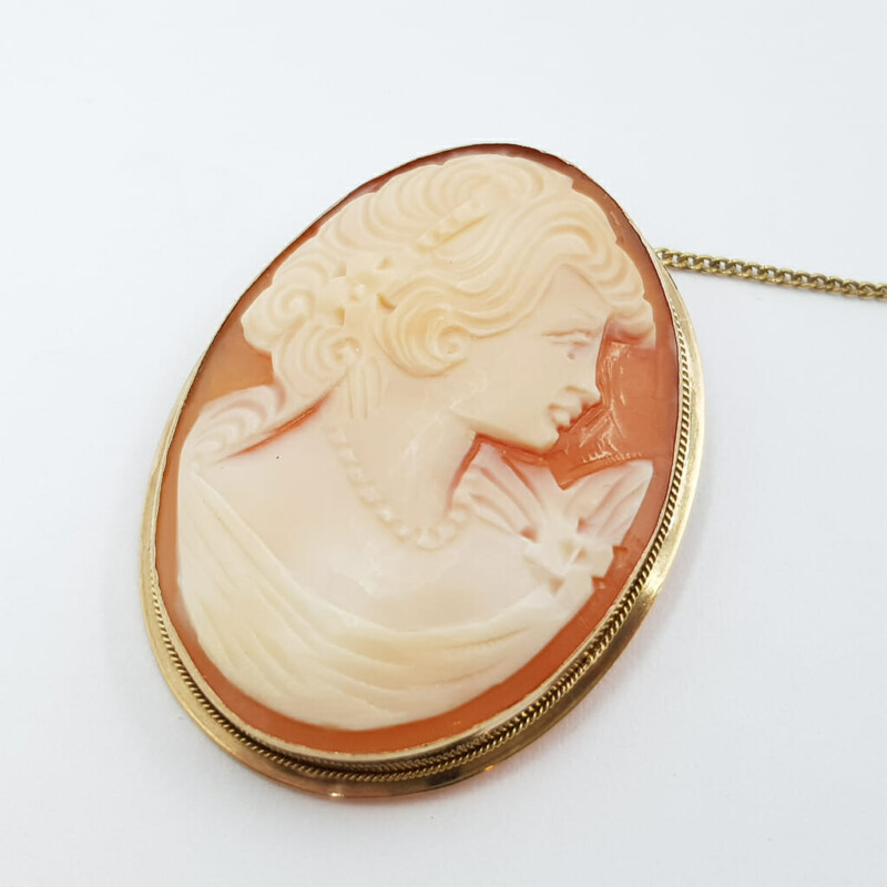 Vintage 9ct Yellow Gold Cameo Pendant / Brooch #60250
