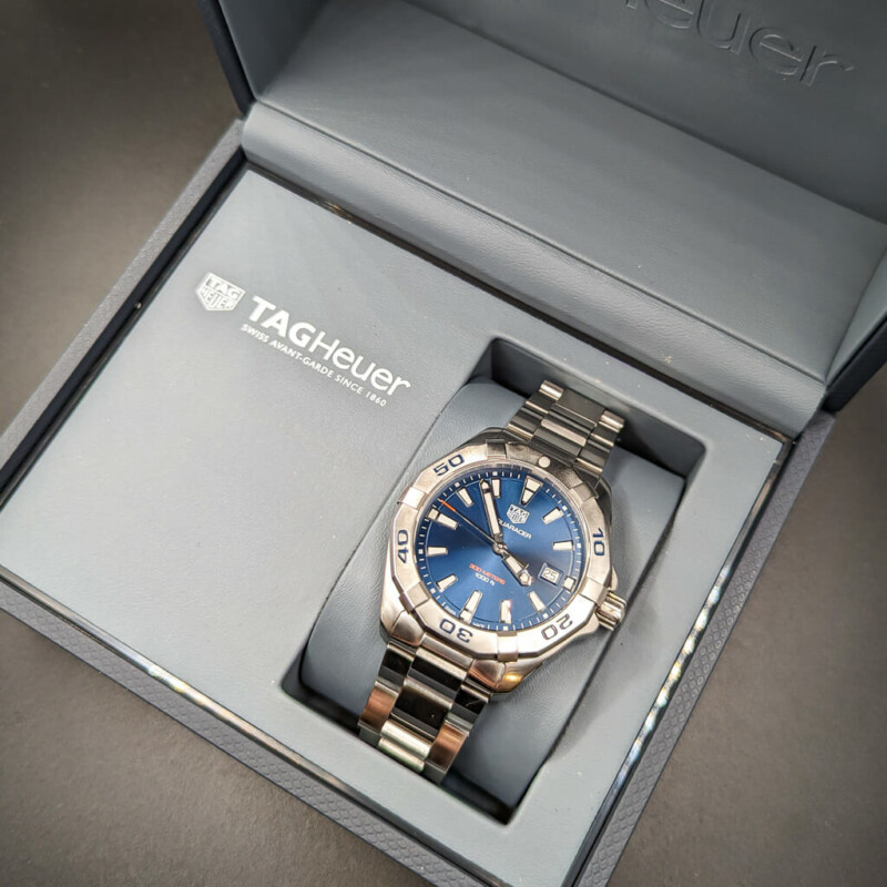 Tag Heuer Aquaracer 300m Quartz WBD1112 Watch with Box & Receipt #60631