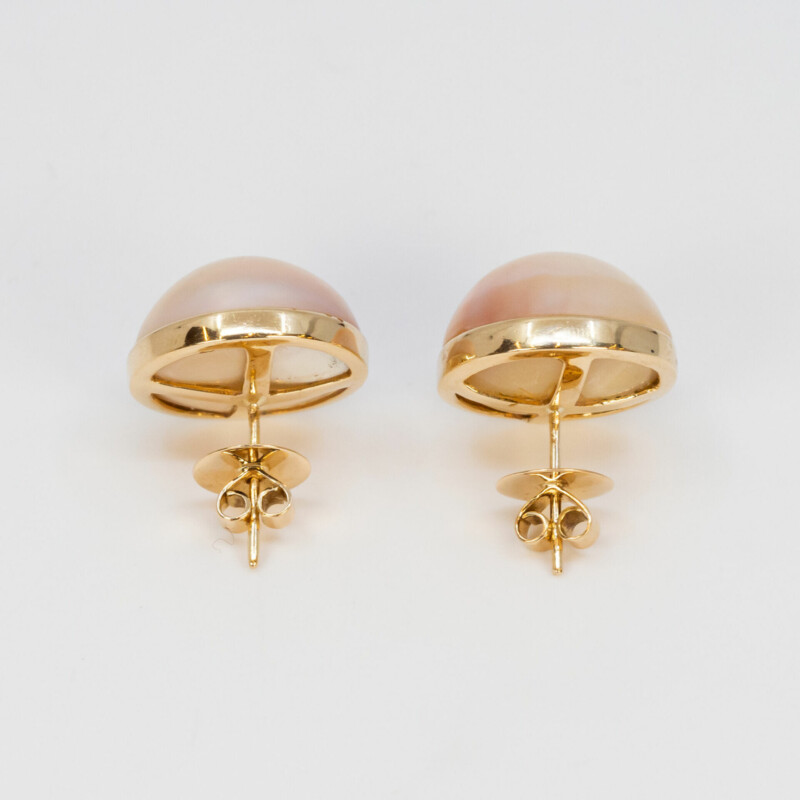 18ct Yellow Gold Mabe Pearl Stud Earrings #60413