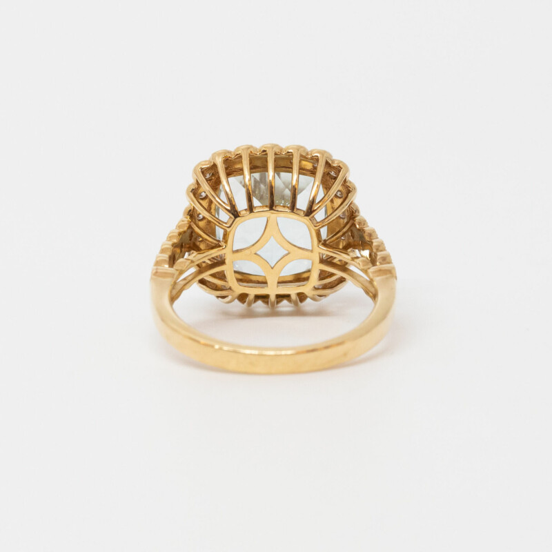 18ct Yellow Gold Large Aquamarine Diamond Halo Ring Size N 1/2 Val $8200 #60396