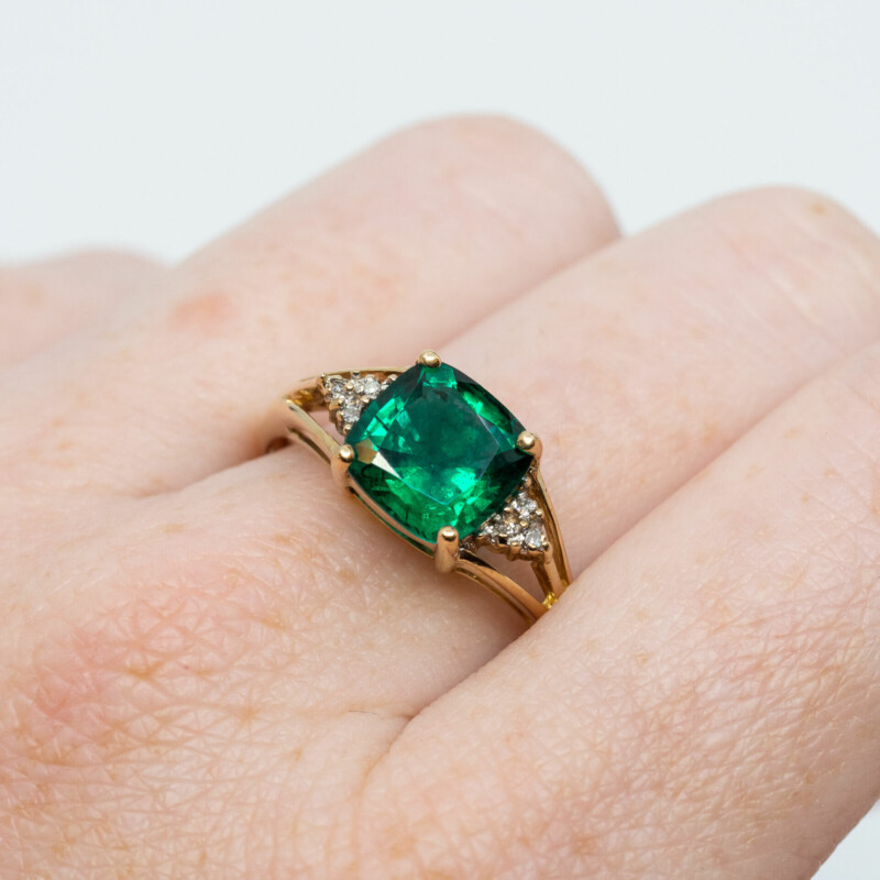 9ct Yellow Gold Emerald Ring Size O 375 #60486