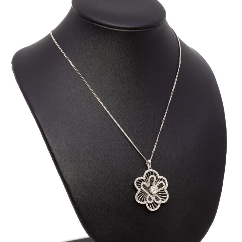 18ct 1.83ct TW Diamond Flower Pendant + 9ct Chain Necklace Val $7500 #60223