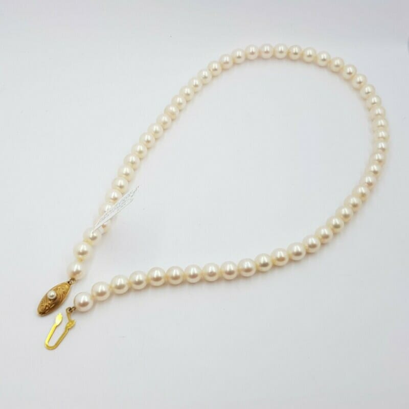 18ct Gold Akoya Cultured Pearl Necklace Val $2050 43cm #52671
