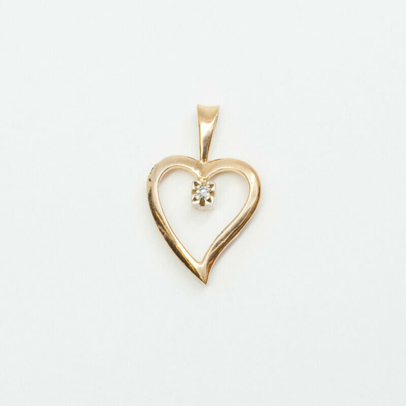 9ct Yellow Gold Pendant Love Heart Diamond #61029