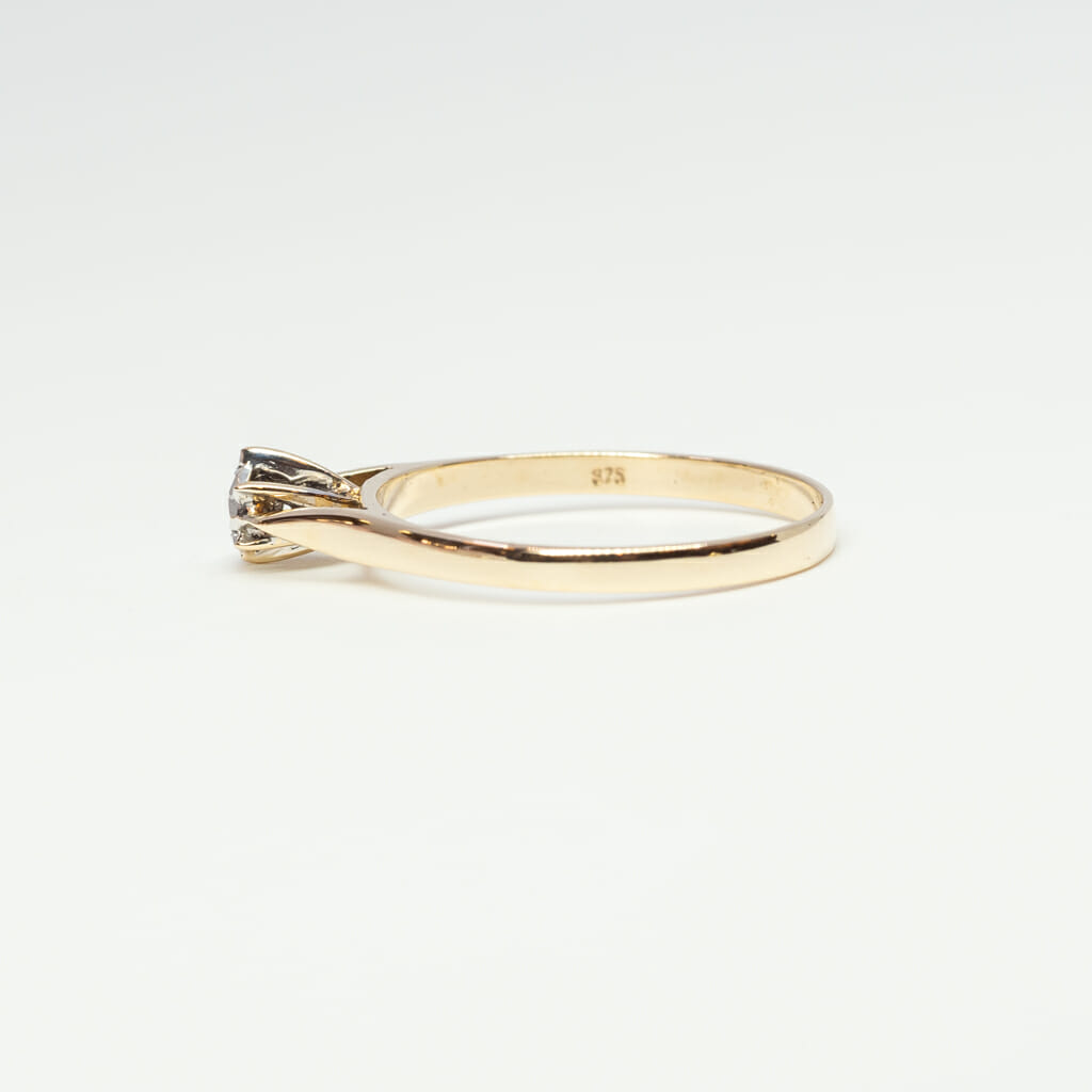 9ct Yellow Gold Diamond Solitaire Illusion Setting Ring Size O 375 #4533-1 9ct Yellow Gold Diamond Solitaire Illusion Setting Ring Size O 375 #4533-1 - Image 8