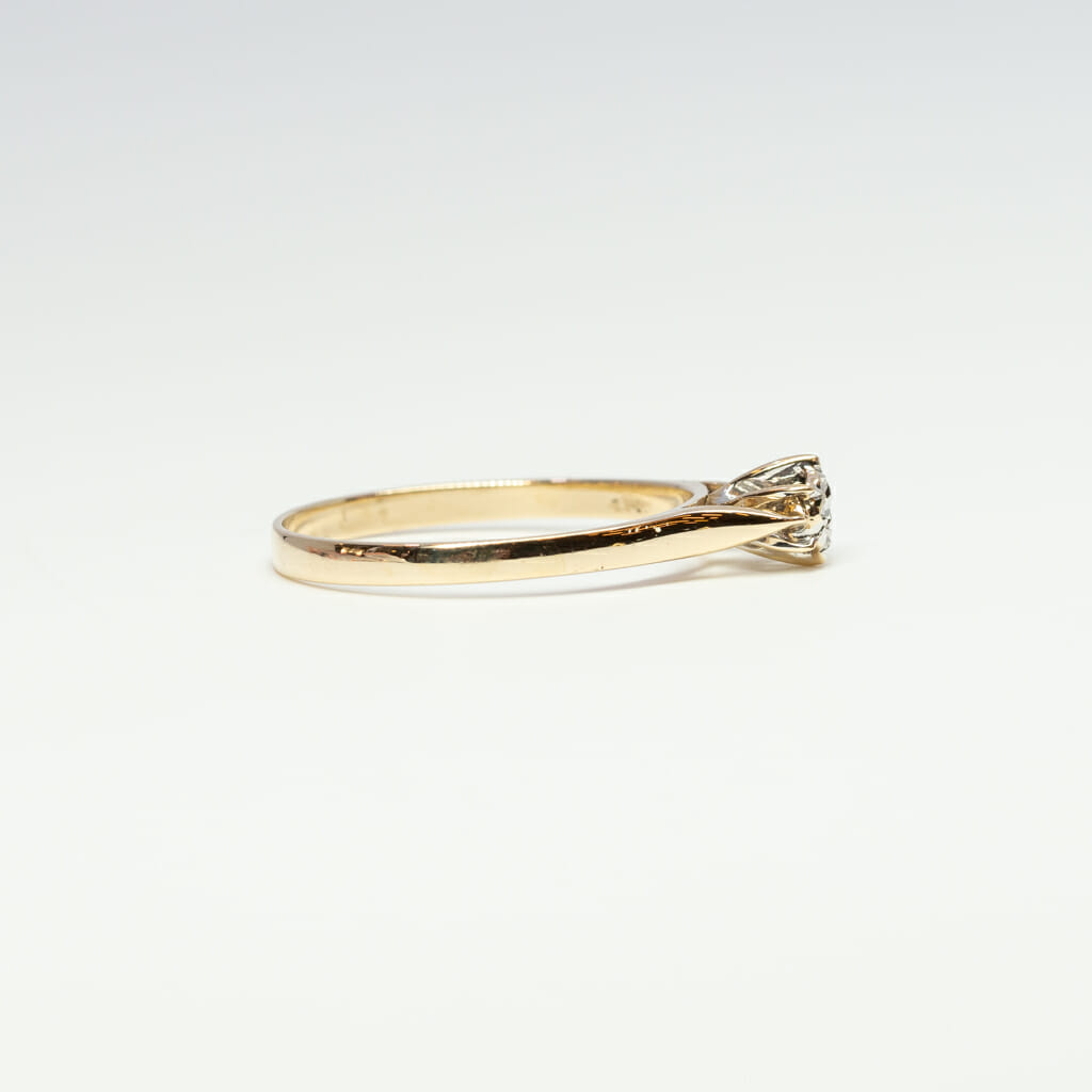 9ct Yellow Gold Diamond Solitaire Illusion Setting Ring Size O 375 #4533-1 9ct Yellow Gold Diamond Solitaire Illusion Setting Ring Size O 375 #4533-1 - Image 6