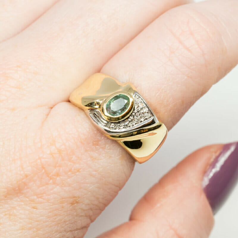 18ct Yellow Gold Green Beryl & Diamond Ring Size N #7208