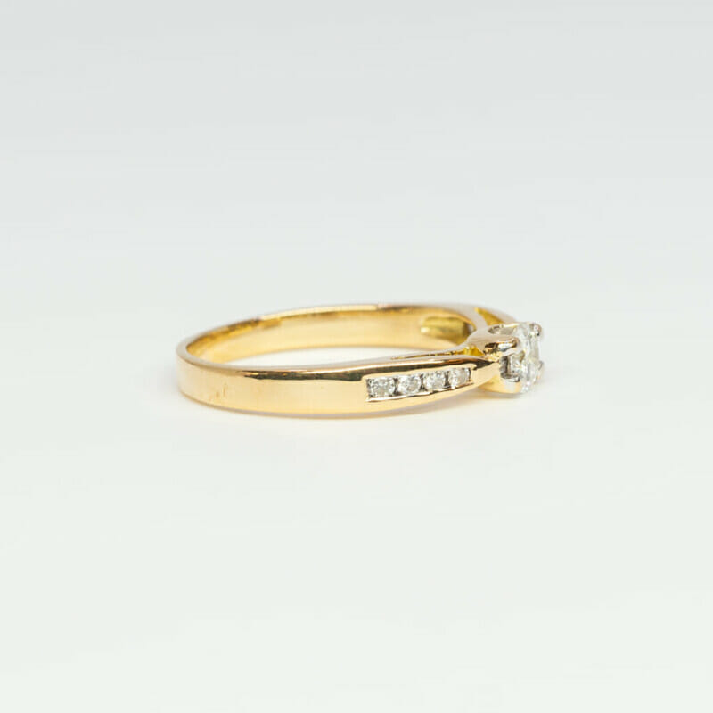 18ct Yellow Gold Diamond Ring Size L 750 #9205-3