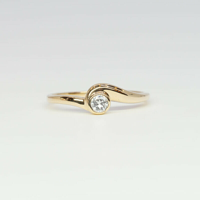 9ct Yellow Gold CZ Solitaire Ring Size R 1/2 #4163