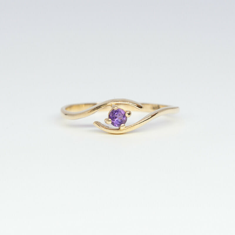 9ct Yellow Gold Amethyst Solitaire Ring Size R #6530