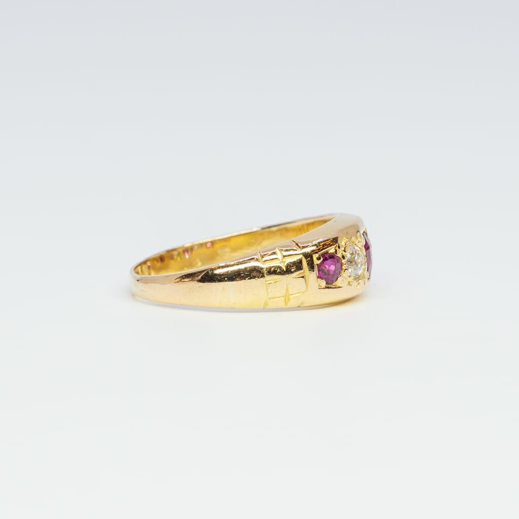 Antique 18ct Yellow Gold Ruby & Old Cut Diamond Ring Size L 1/2 #56430 Antique 18ct Yellow Gold Ruby & Old Cut Diamond Ring Size L 1/2 #56430 - Image 5