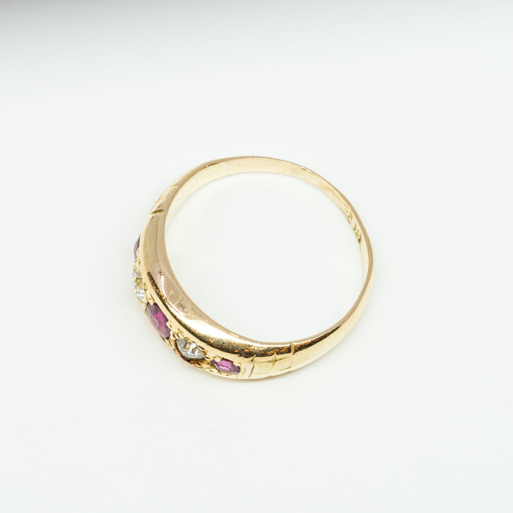 Antique 18ct Yellow Gold Ruby & Old Cut Diamond Ring Size L 1/2 #56430 Antique 18ct Yellow Gold Ruby & Old Cut Diamond Ring Size L 1/2 #56430 - Image 3