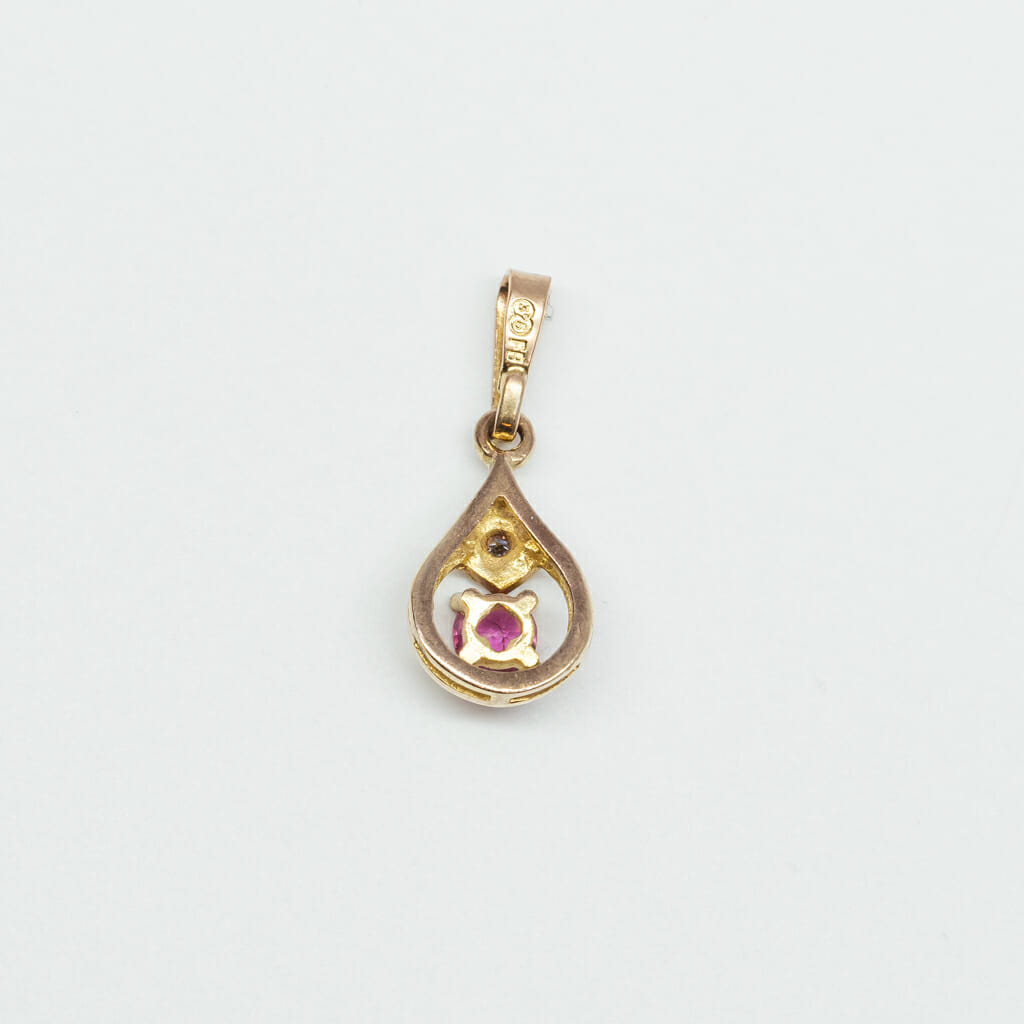 9ct Yellow Gold Ruby & Diamond Drop Pendant #5703-8 9ct Yellow Gold Ruby & Diamond Drop Pendant #5703-8 - Image 5