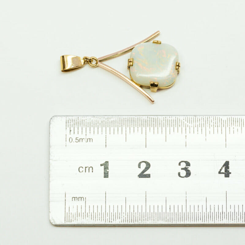 Vintage 9ct Yellow Gold Milky Opal Pendant #61042