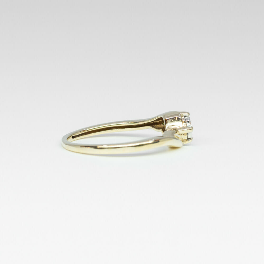 9ct Yellow Gold Diamond Solitaire Illusion Ring Size J #60757 9ct Yellow Gold Diamond Solitaire Illusion Ring Size J #60757 - Image 4