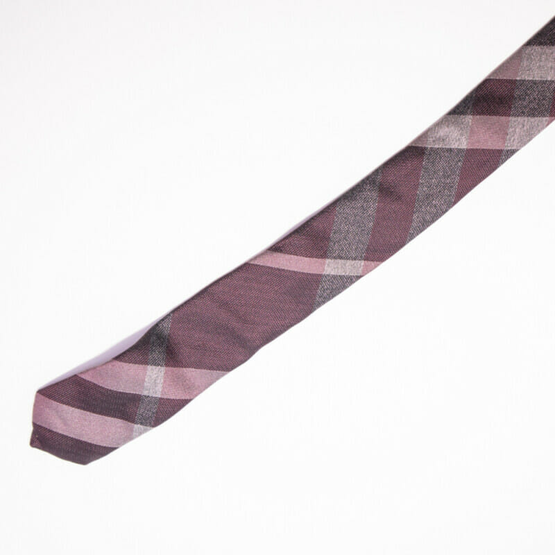 Burberry Classic Cut Check Silk Tie Italian Made Red / Grey #61170