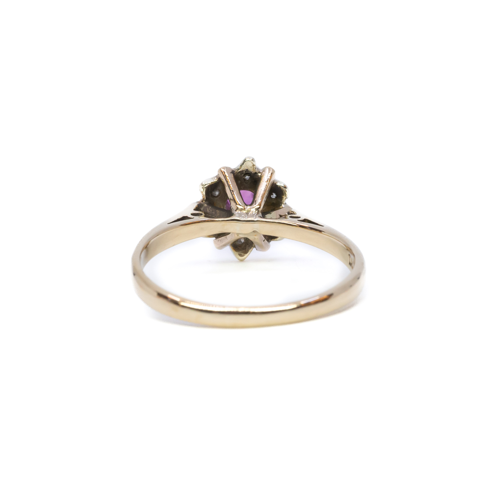 9ct Yellow Gold Ruby & Diamond Flower Ring Size M #60343 9ct Yellow Gold Ruby & Diamond Flower Ring Size M #60343 - Image 5