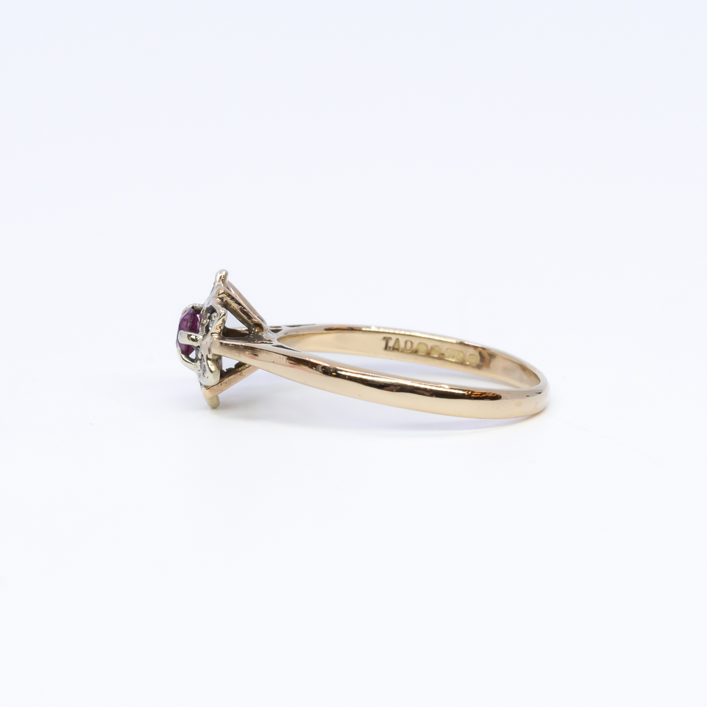 9ct Yellow Gold Ruby & Diamond Flower Ring Size M #60343 9ct Yellow Gold Ruby & Diamond Flower Ring Size M #60343 - Image 6
