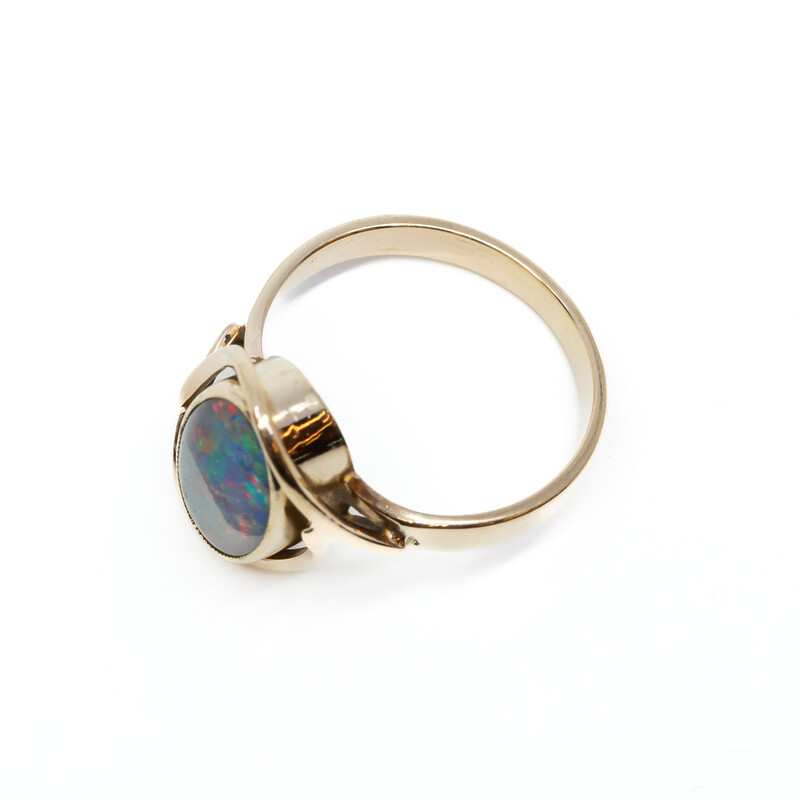 9ct Yellow Gold Oval Triplet Opal Ring Size O #61279