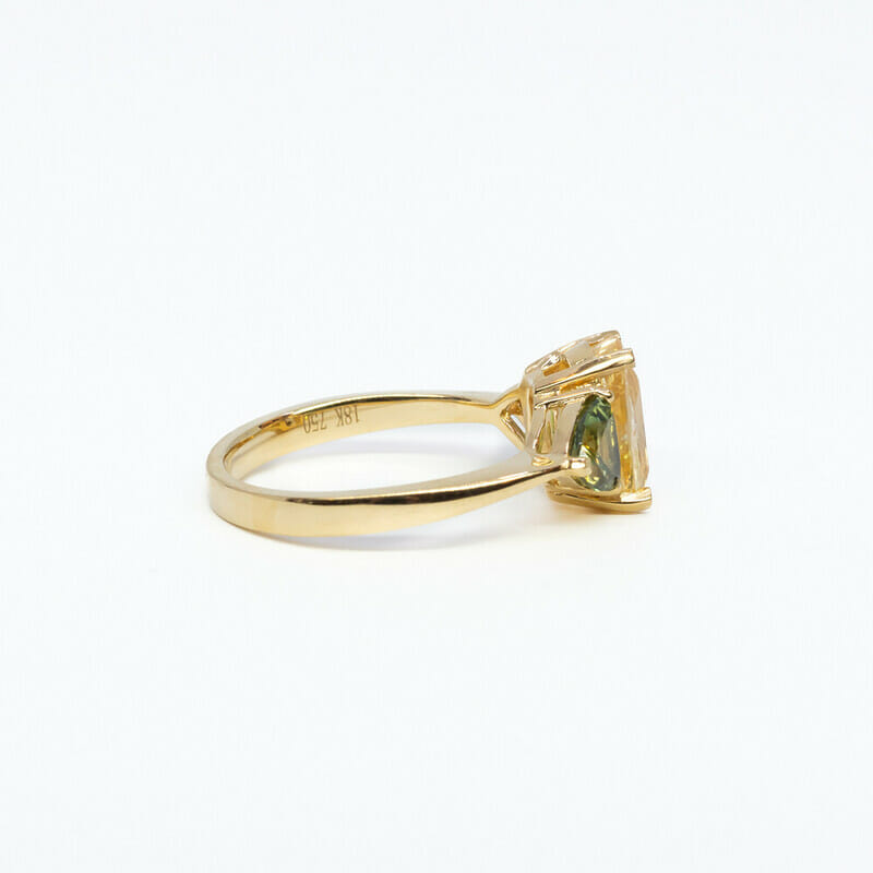 18ct Gold 3.5ct Yellow & Green Sapphire Trilogy Ring Size P Val $8800 #61636