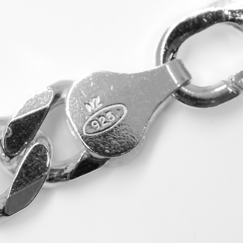 *New* Sterling Silver Bevelled Curb Diamond Cut Chain Medium Width 55cm #61671
