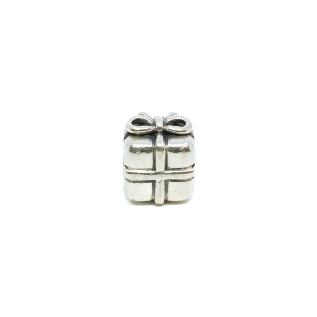 Pandora Sterling Silver Present Charm #60347-4 Pandora Sterling Silver Present Charm #60347-4 - Image 6