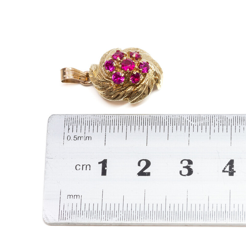 18ct Yellow Gold Synthetic Ruby Pendant #61425
