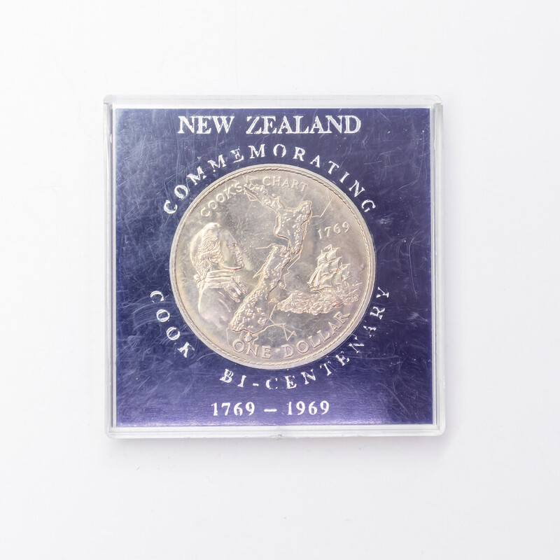 New Zealand Commemorative Coins - Cook Bicentenary + Royal Wedding Crown #61778