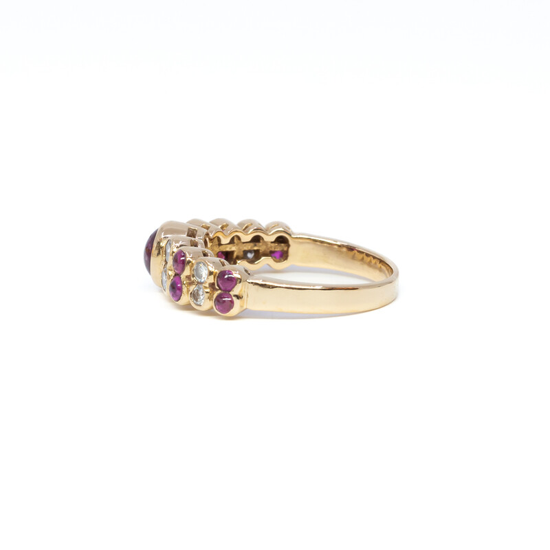 18ct Yellow Gold Ruby Cabochon & Diamond Ring Size O #61306