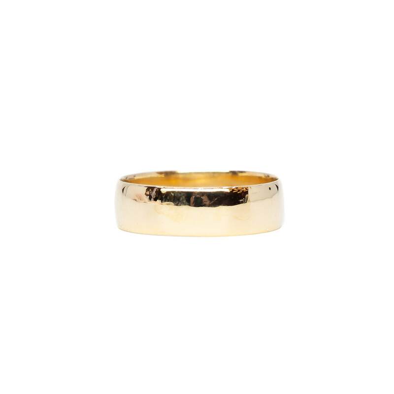18ct Yellow Gold Band 5.8mm Ring Size Q 1/2 #61865