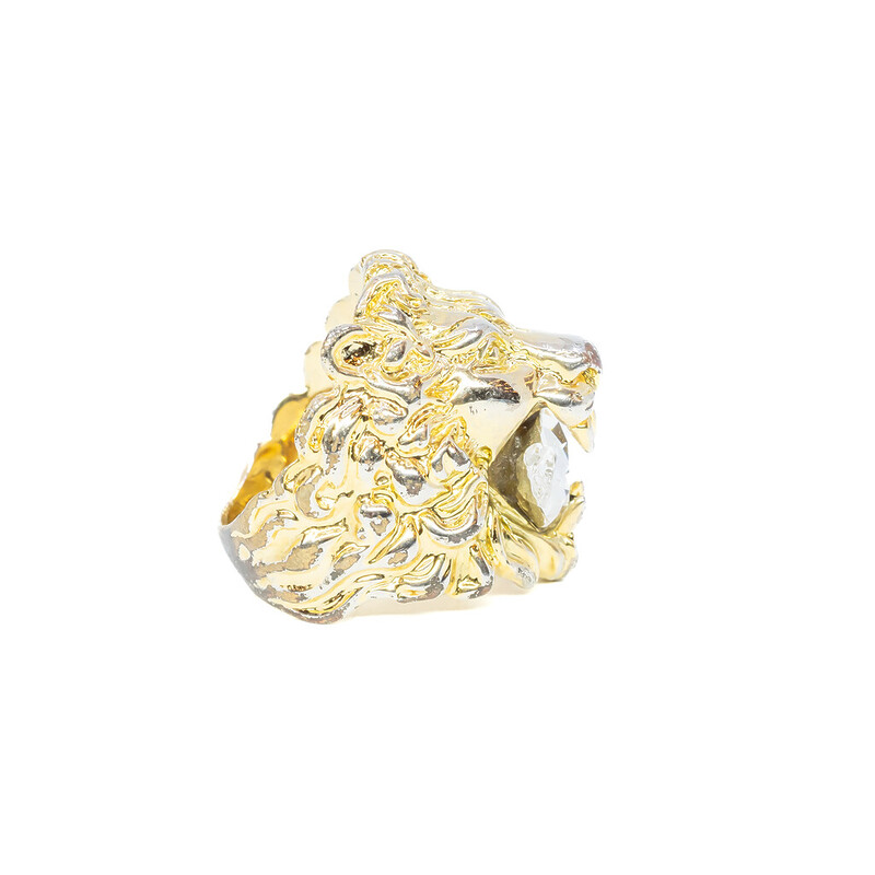 Gucci Metal Lion Head Ring with Crystal Size Q RRP $600 #62124