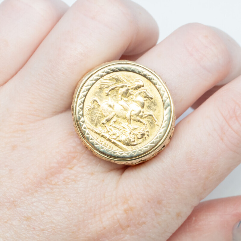 22ct 1899 Sovereign Gold Coin in 9ct Gold Ring Size Z #60660