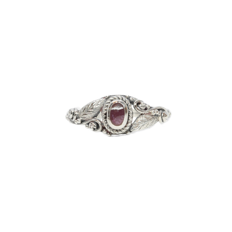 Sterling Silver Purple Stone Vintage Style Ring Size I (i) #62172