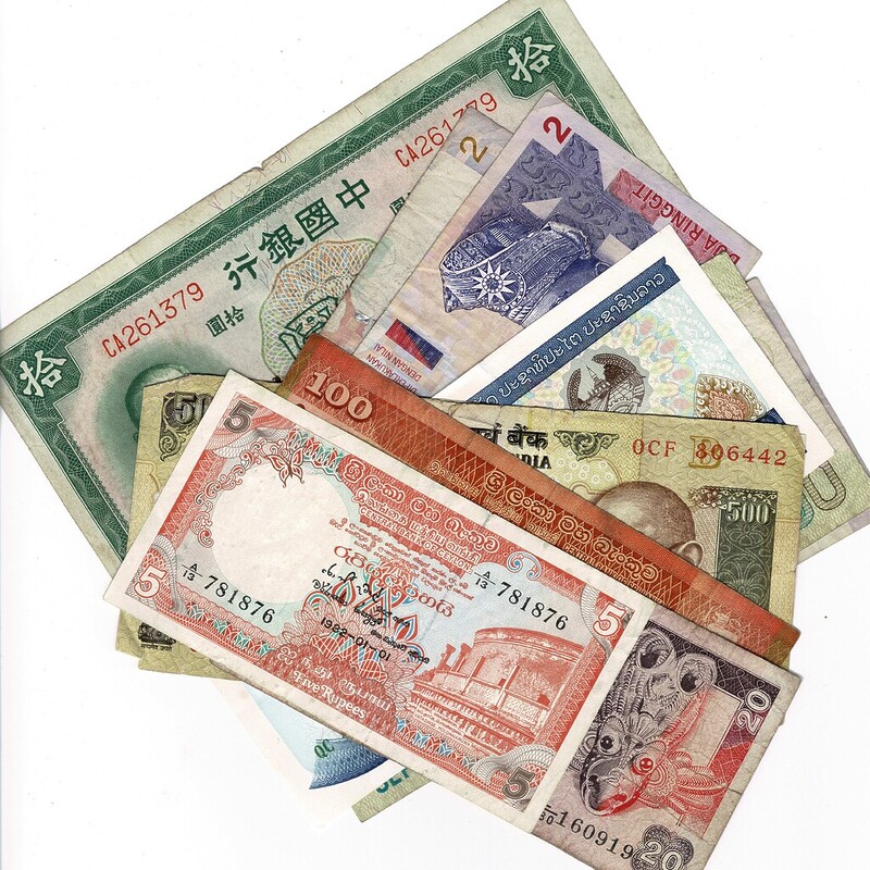 Collection of 13 Asian Notes (sri Lanka / Ceylon China India Laos Indonesia Malaysia) #59287