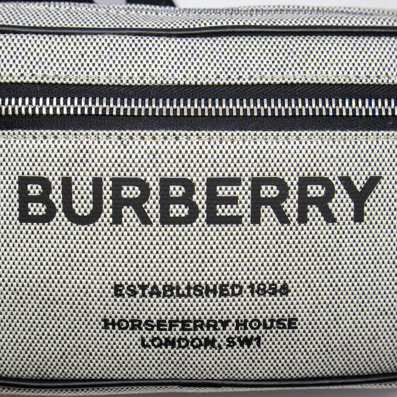 Burberry Horseferry Print Belt Bum Bag + Dust Bag / Card #62453