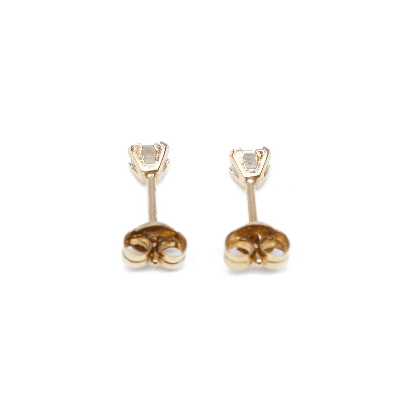 9ct Yellow Gold Square CZ Stud Earrings #62008